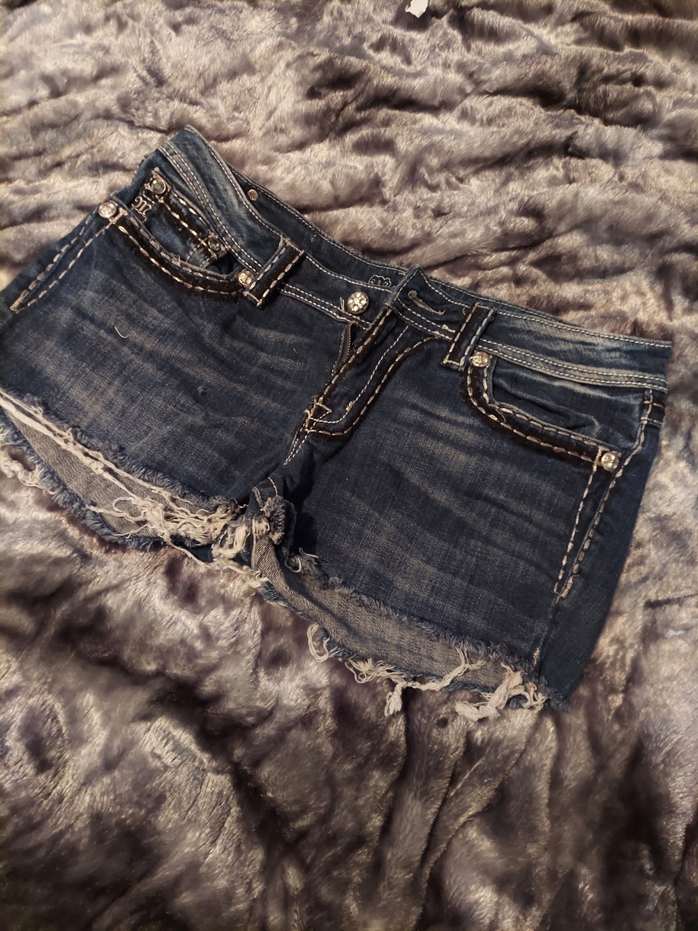 Miss Me Dark Blue Distressed Denim Cutoff Shorts Size 32
